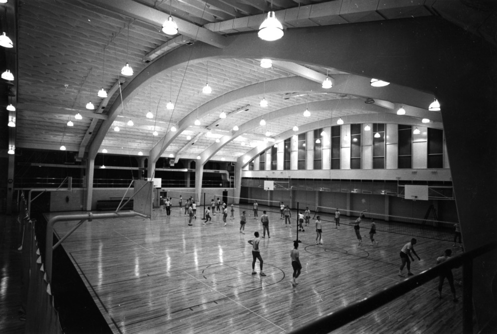 intramural volleyball games in carmichael gym